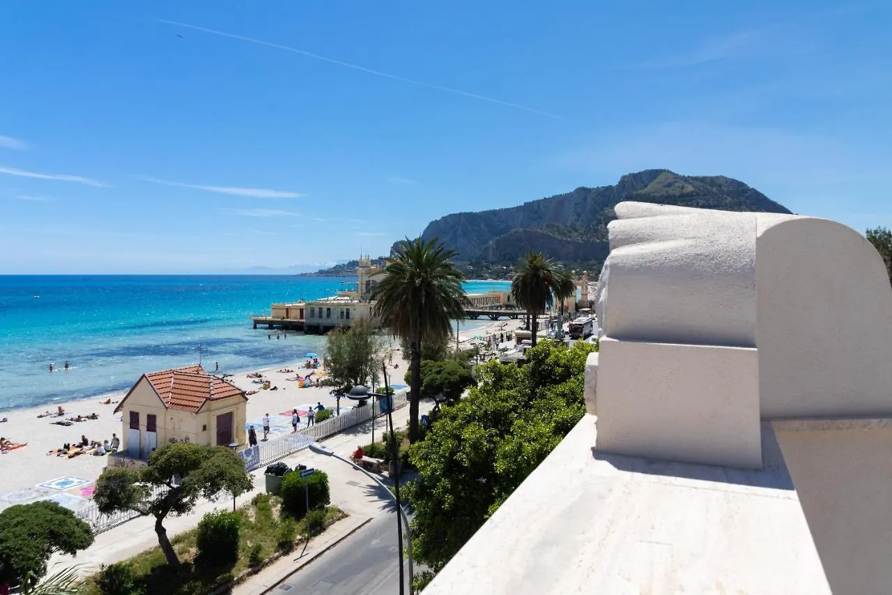 **** Gasthuis Villa Masetta - Luxury Suites Palermo Italië