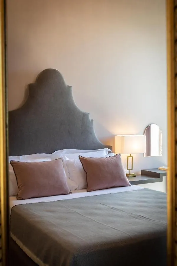 Villa Masetta - Luxury Suites Palermo 4*,